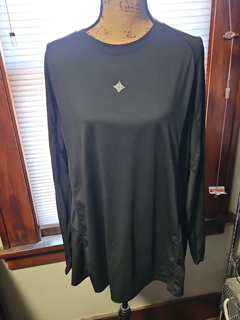 Black Long-Sleeve Performance Men's Shirt